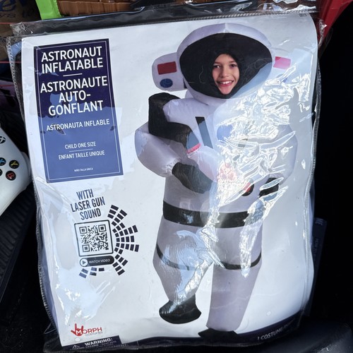 Kids inflatable astronaut - inflatable,